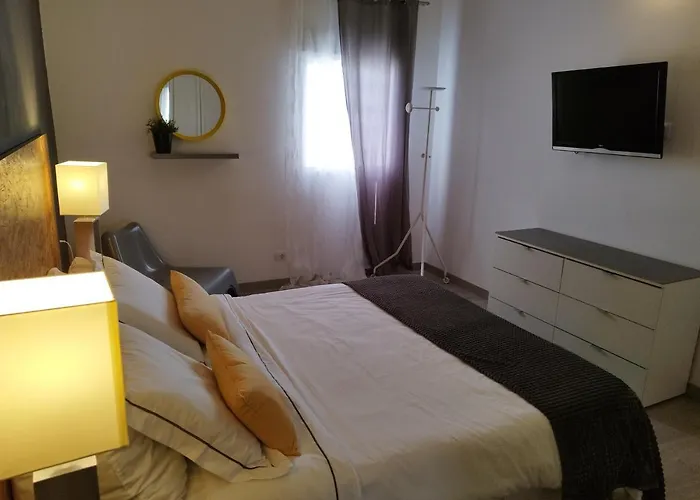 The Yellow Urban Escape 아파트 푸에르토 드 라 크루즈